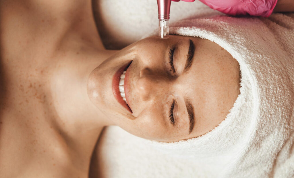 DiamondGlow Facial